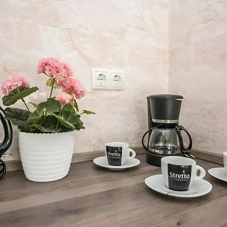 Apartamento Spacious With Pool,